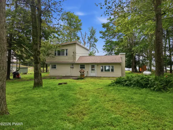 1256 Pocono DR, Gouldsboro, PA 18424