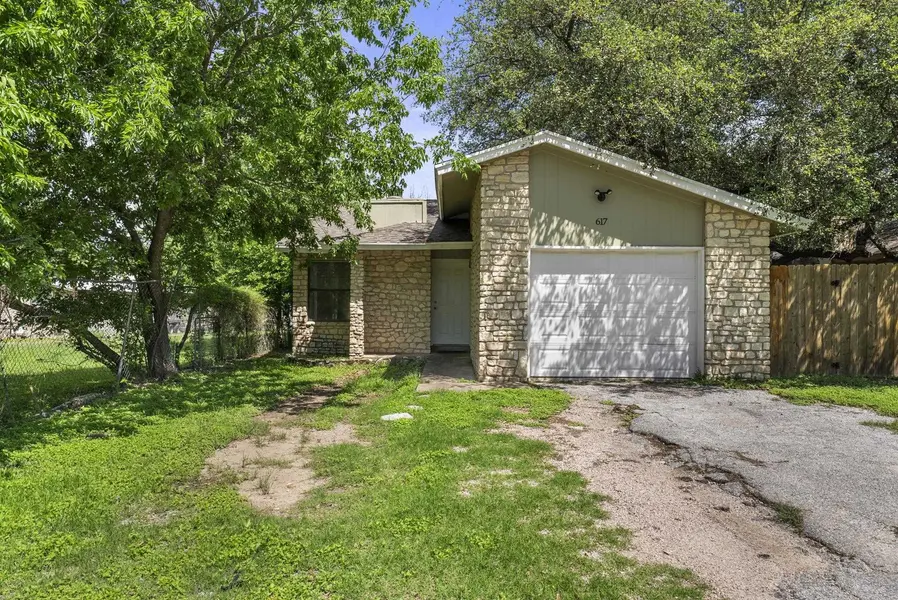 617 Aspen, Cottonwood Shores, TX 78657