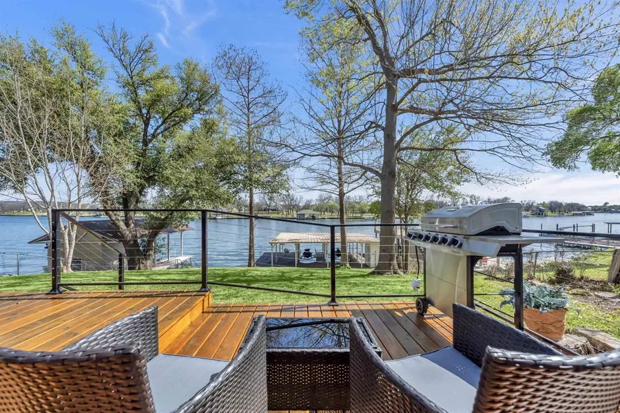 1946 Granite Cv RD, Kingsland, TX 78639
