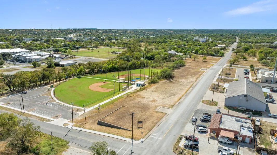 711-1 Avenue N, Marble Falls, TX 78654