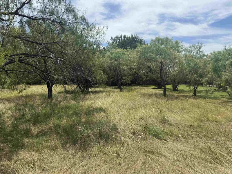 305 Lakawana, Horseshoe Bay, TX 78657