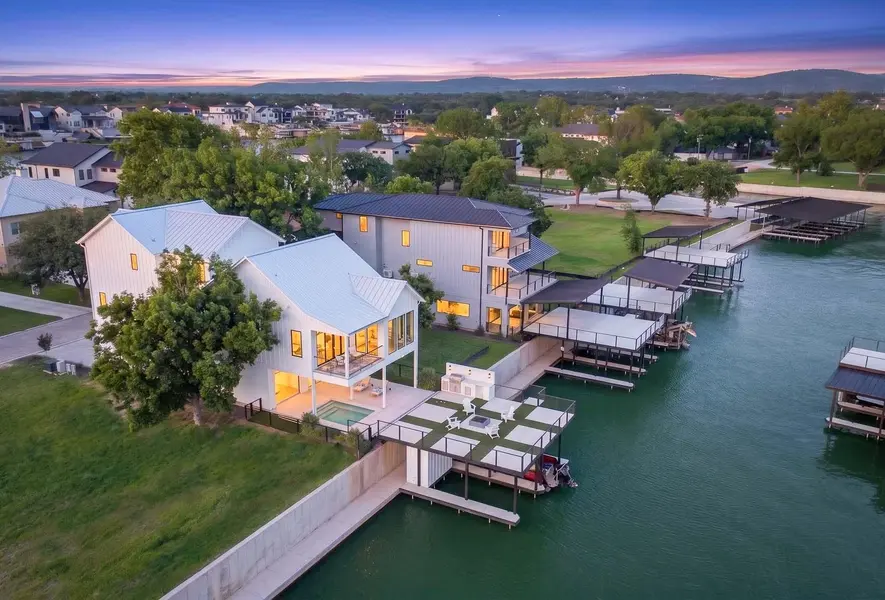 508 Lake ST, Kingsland, TX 78639