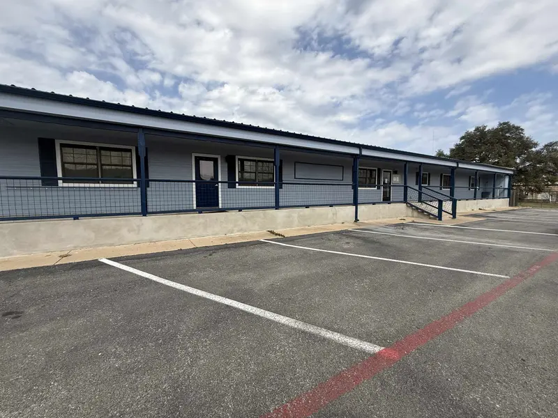 2506 Commerce Street, Marble Falls, TX 78654