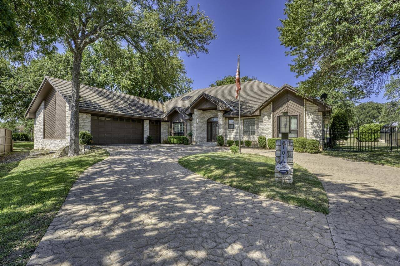 103 Southern Spur, Horseshoe Bay, TX 78657-0000