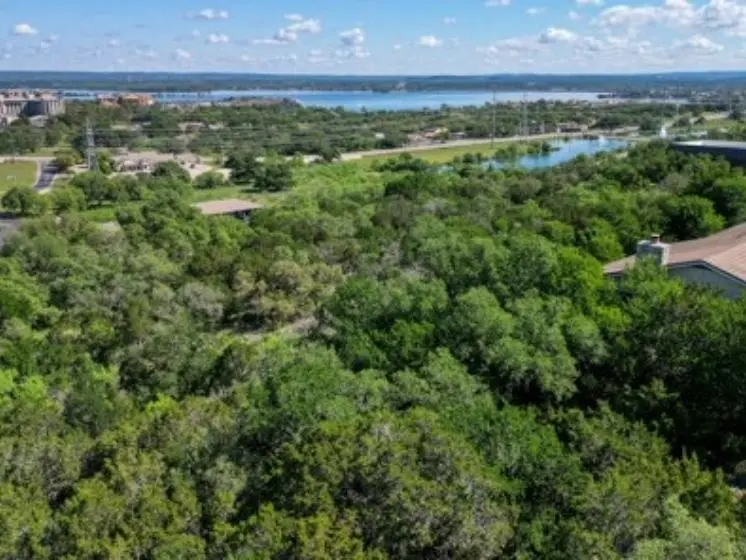 4052 Dogie, Horseshoe Bay, TX 78657