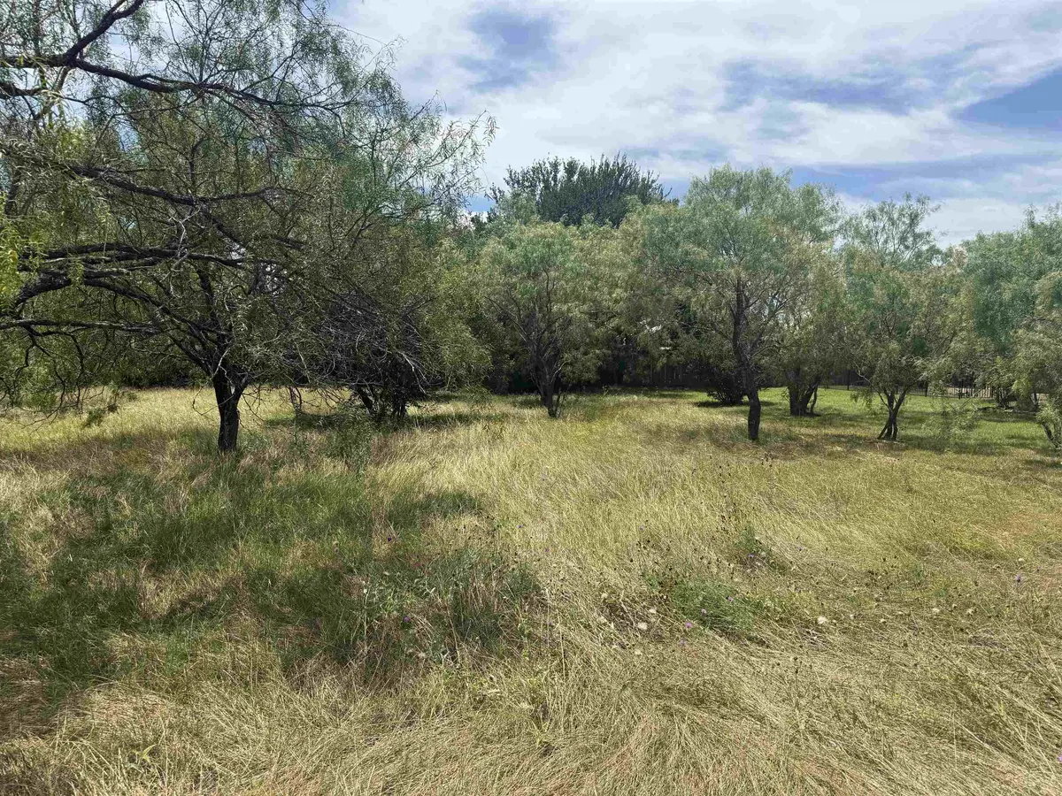 305 Lakawana, Horseshoe Bay, TX 78657