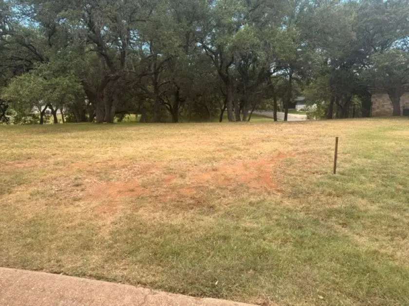 202 Pecan CIR, Horseshoe Bay, TX 78657