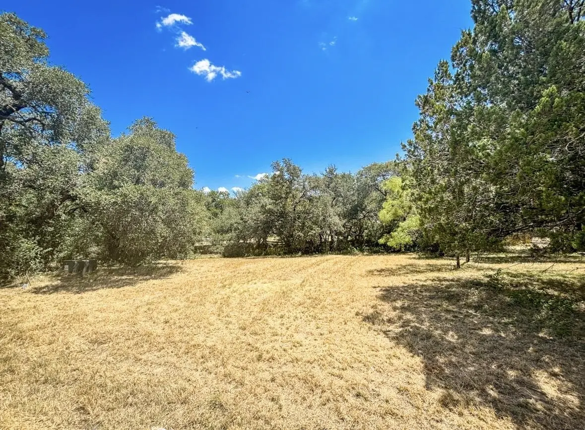 LT W21035A Sunray, Horseshoe Bay, TX 78657