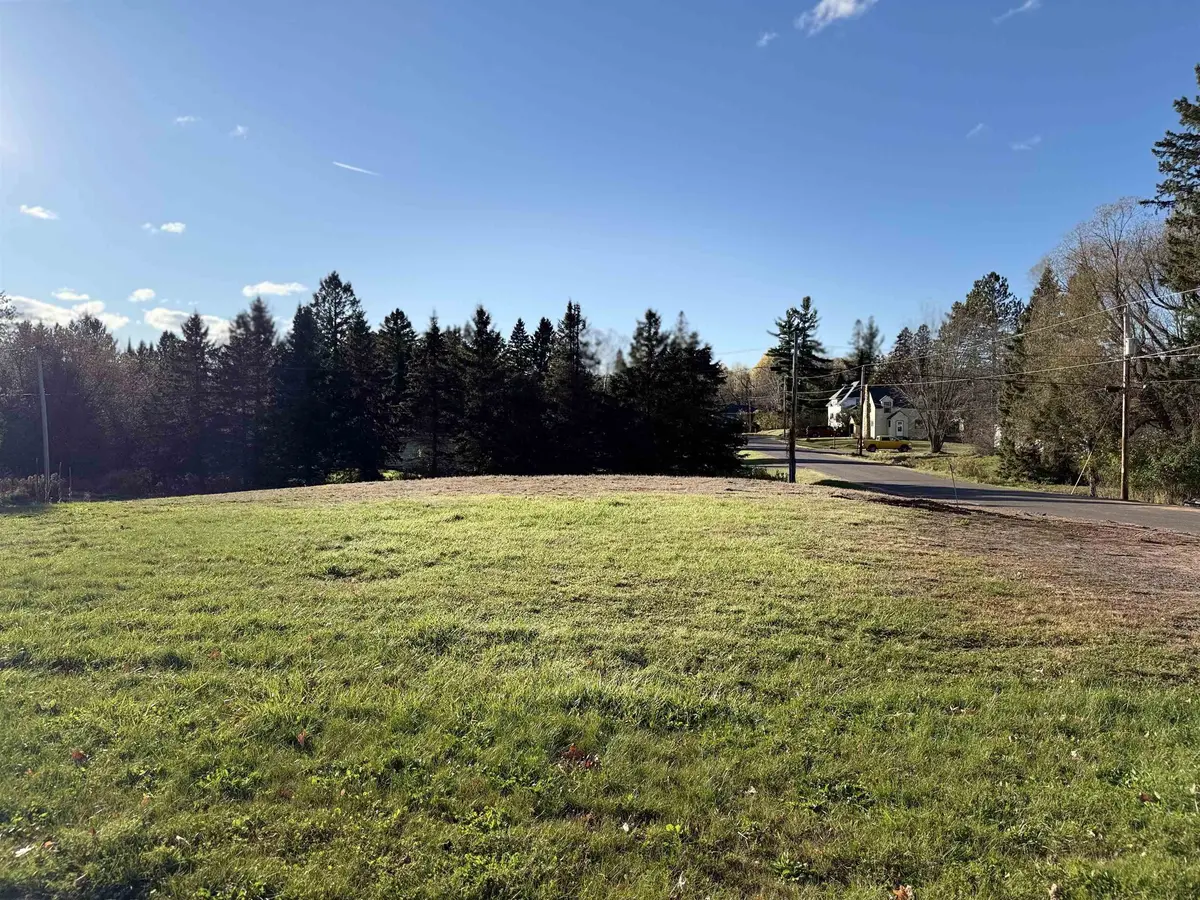 115 Washington Ave, Mellen, WI 54546