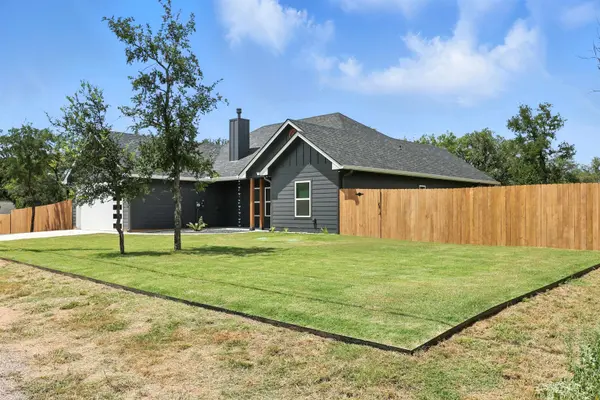 1515 Green Valley LN, Granite Shoals, TX 78654