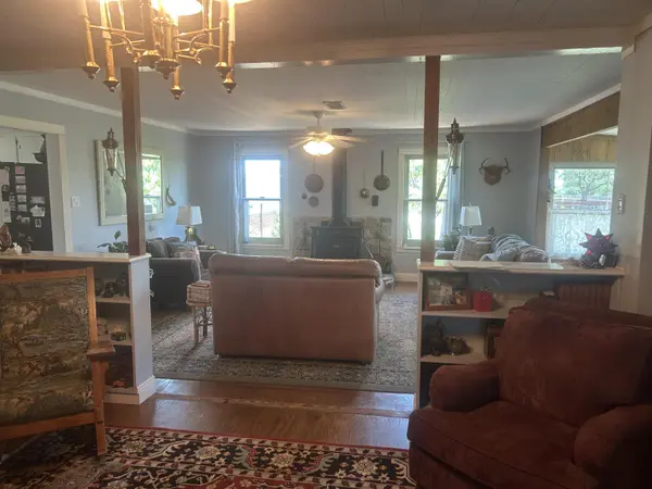 1109 Ashley AVE, Llano, TX 78643