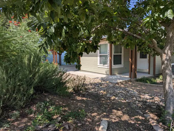 1405 Johnson Streets, Marble Falls, TX 78654