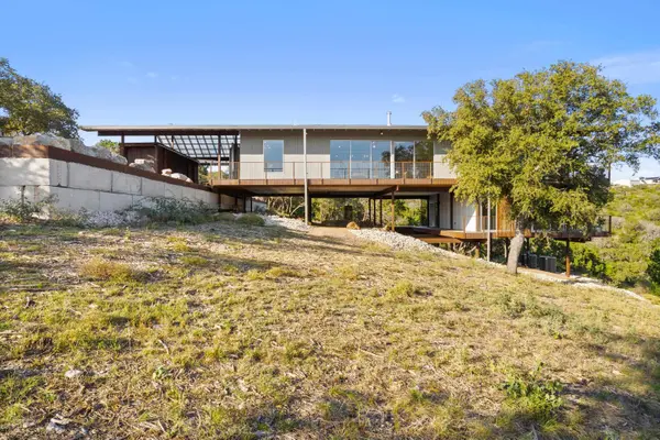 2037 Wolf Creek Ranch RD, Burnet, TX 78611