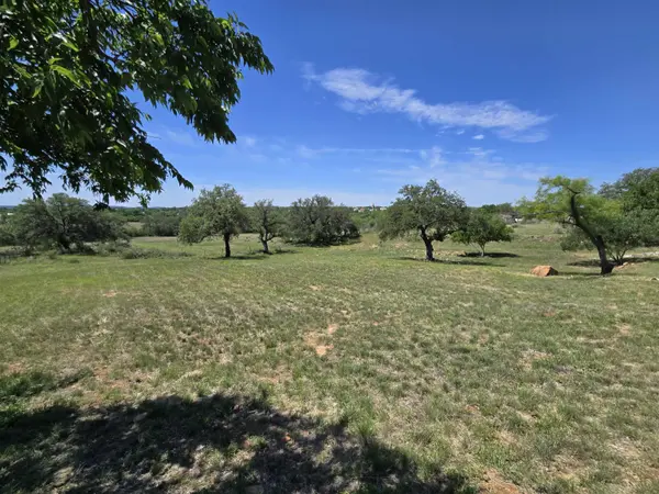 E Tarrant ST, Llano, TX 78643-0000