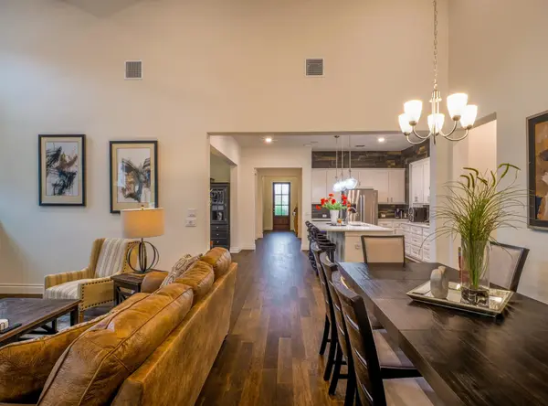 115 Rivalto DR, Horseshoe Bay, TX 78657