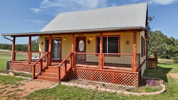 8653 N State Highway 16, Llano, TX 78643