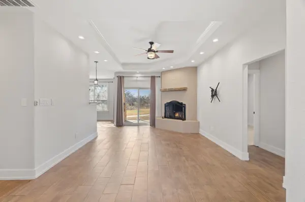 110 Chaumont, Kingsland, TX 78639