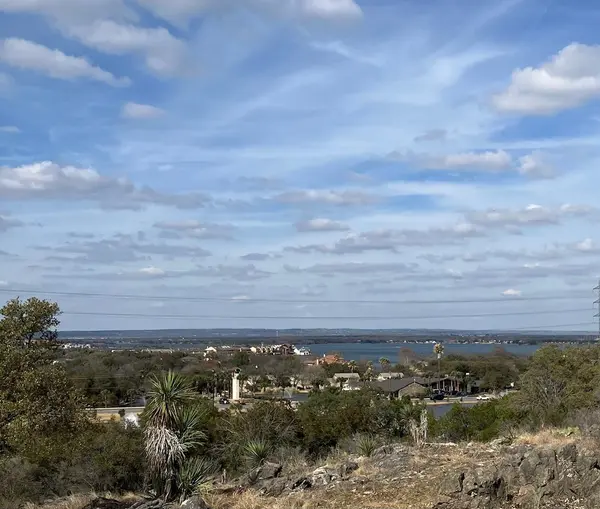 716 Scarlet Sun, Horseshoe Bay, TX 78657