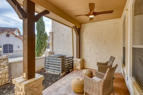 104 Enclave Circle, Horseshoe Bay, TX 78657