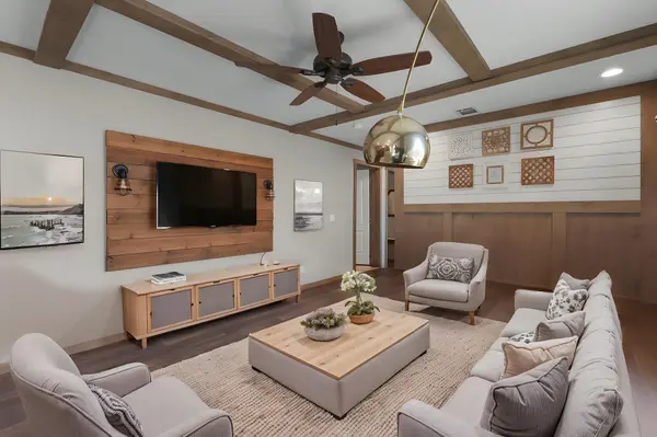 345 Co Rd 136C, Kingsland, TX 78639
