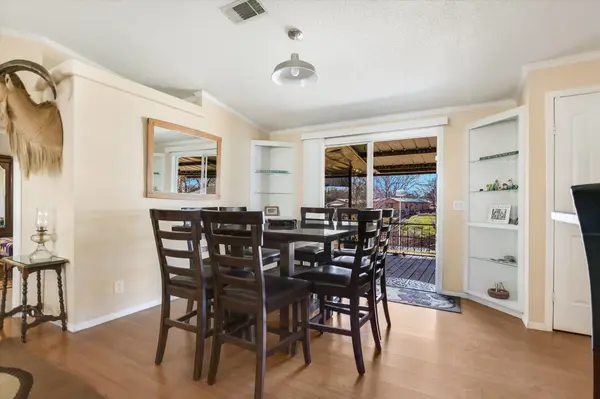 100 Highline Cutoff, Kingsland, TX 78639