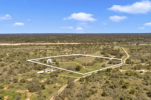 171 CR 117, Llano, TX 78643