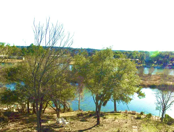 863 Sandy Mountain Dr DR, Sunrise Beach, TX 78643