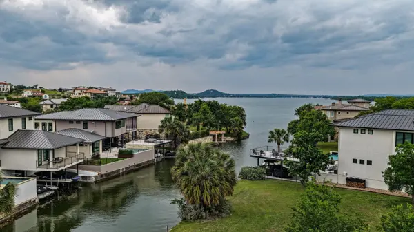 67 Applehead Island Drive, Horseshoe Bay, TX 78657