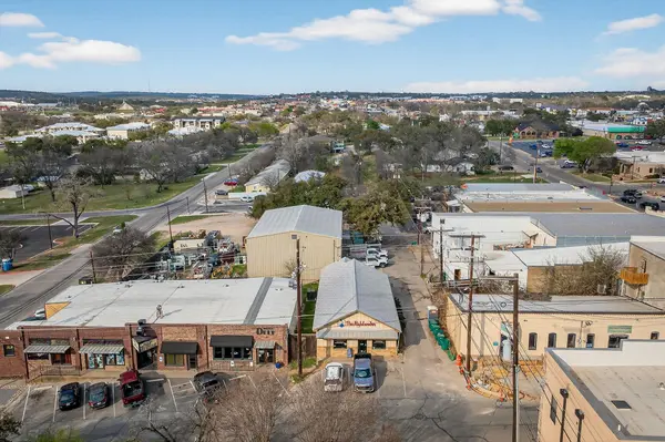 905 3rd ST, Marble Falls, TX 78654