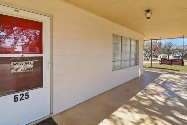 625 Deep Cove DR, Granite Shoals, TX 78654