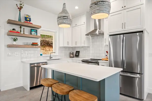 405 Taylor DR, Marble Falls, TX 78657