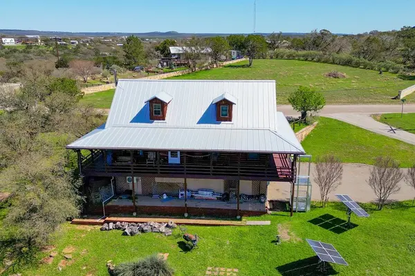 100 Minit Ln, Burnet, TX 78611