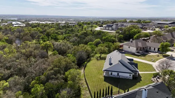 604 Woodland Park, Marble Falls, TX 78654