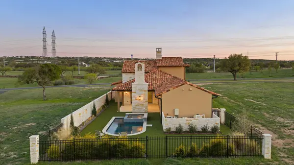 92 Encantada, Horseshoe Bay, TX 78657