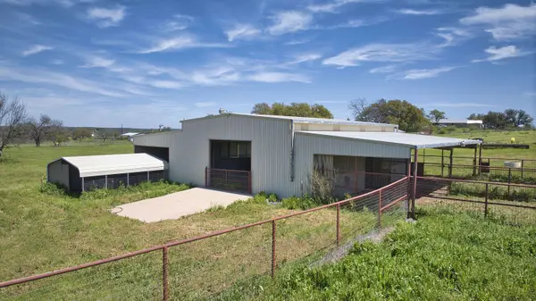 820 Mason ST, Brady, TX 78625-0000