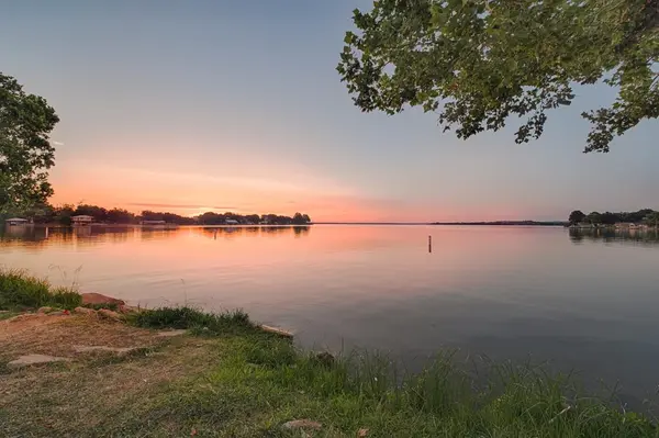 604 S Forest DR, Granite Shoals, TX 78654