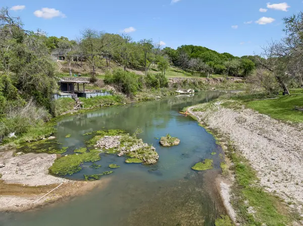 146 Antelope LN, Seguin, TX 78155