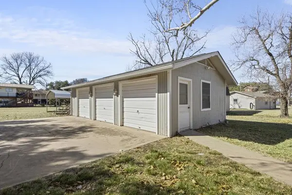433 S Shorewood DR, Granite Shoals, TX 78654
