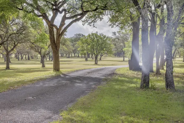 1912 US-281 S HWY, Johnson City, TX 78636