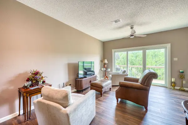 801 B Grassy Knoll, Horseshoe Bay, TX 78657