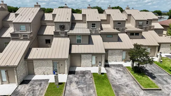 604 Port, Horseshoe Bay, TX 78657