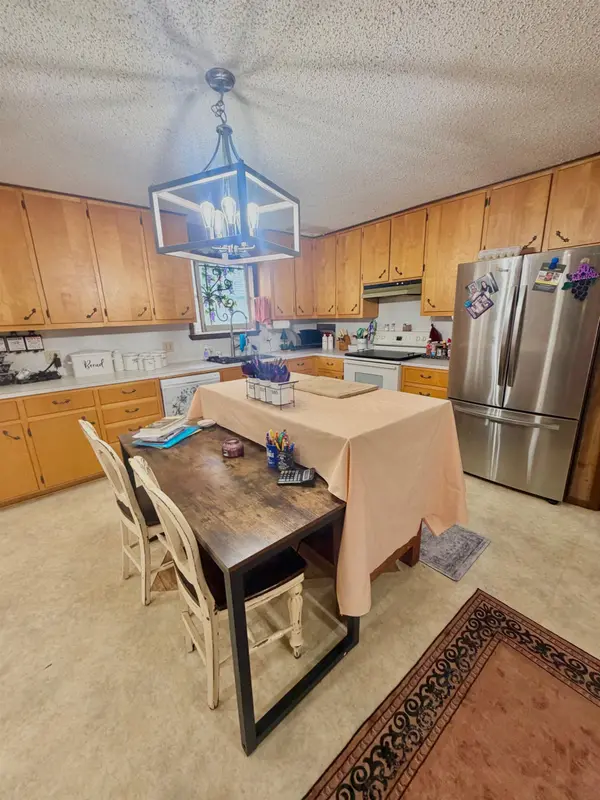 807 E Hwy 71 HWY, Llano, TX 78643