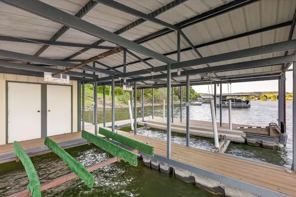 2512 Sunset Cliff Road, Burnet, TX 78611