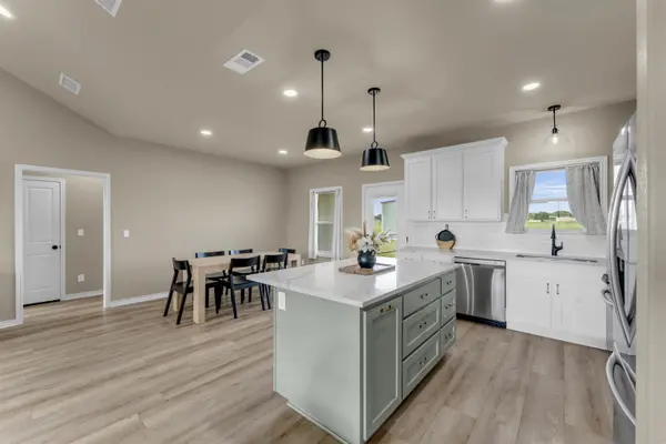 494 Johnson RD, Mason, TX 76856