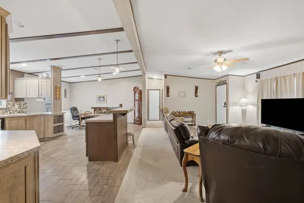 151 Brianna CIR, Johnson City, TX 78636