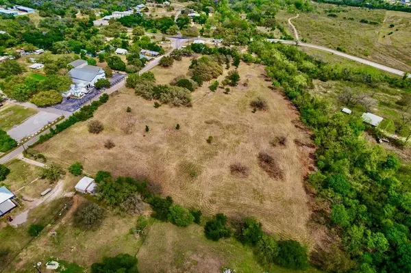 7908 COUNTY ROAD 404, Spicewood, TX 78669