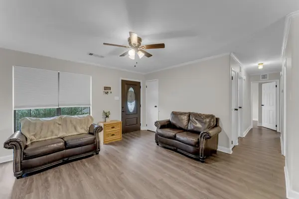 1303 Mission Hills DR, Marble Falls, TX 78654