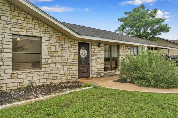1303 Mission Hills DR, Marble Falls, TX 78654