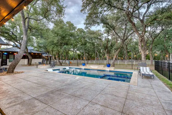 417 Haney Trace, Horseshoe Bay, TX 78657