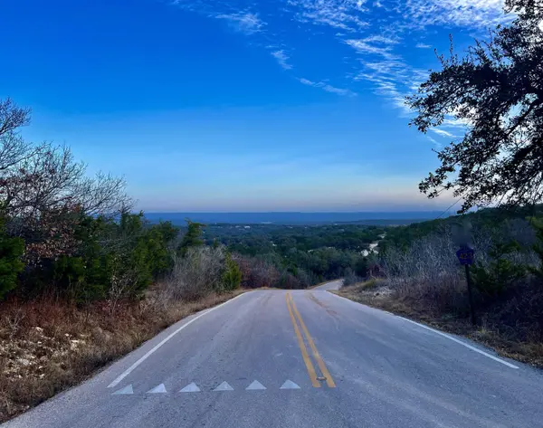 1700 CR 423, Spicewood, TX 78669